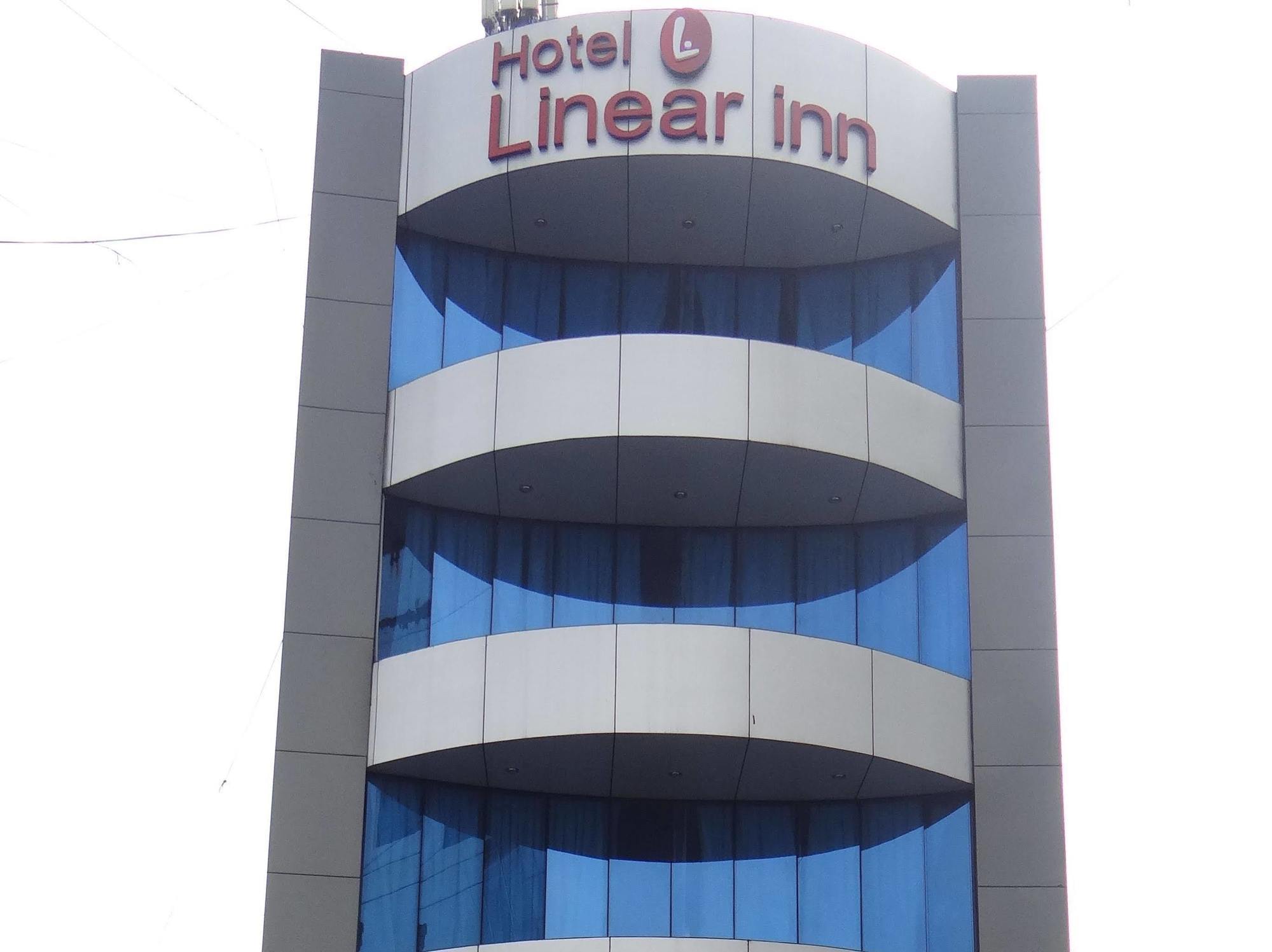 Linear Inn Indore Eksteriør billede